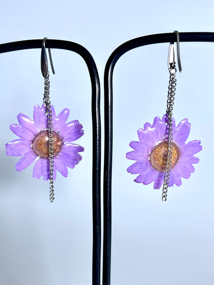 Orecchini con fiore vero