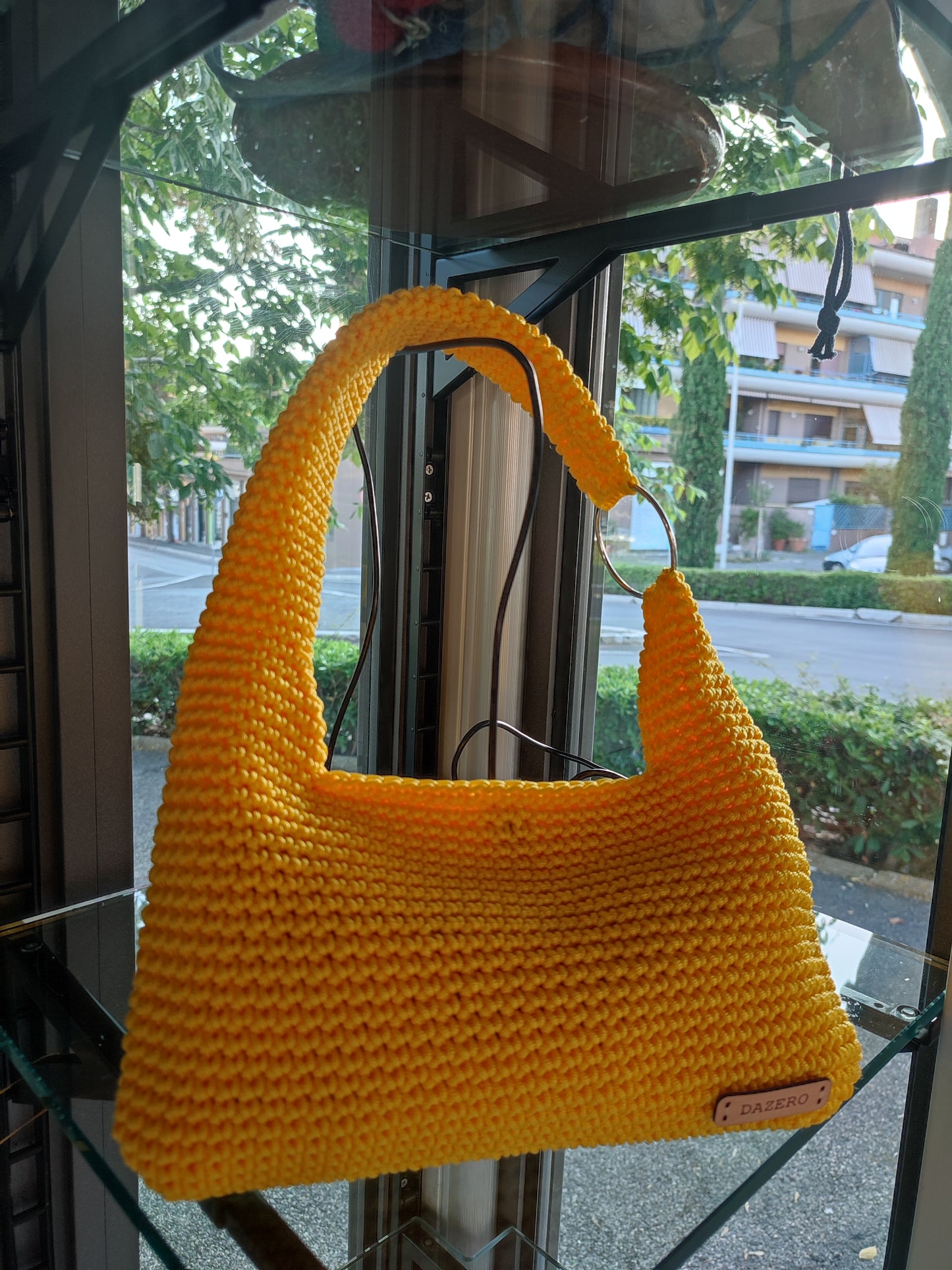 Borsetta  a spalla con anello, colore  GIALLO