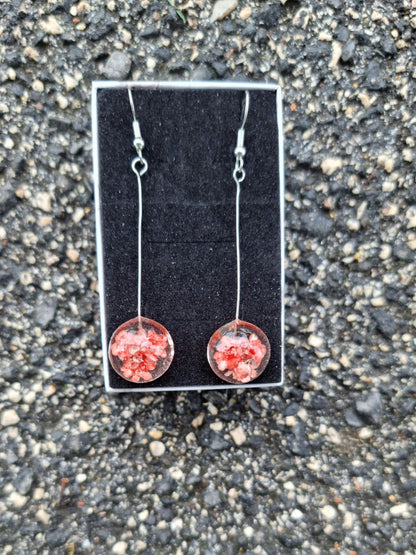 Orecchini con fiori veri