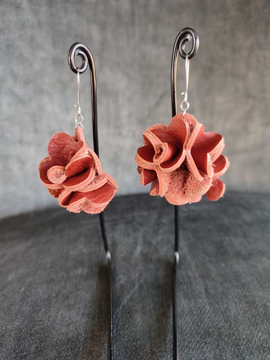 orecchino fiore, VERA PELLE