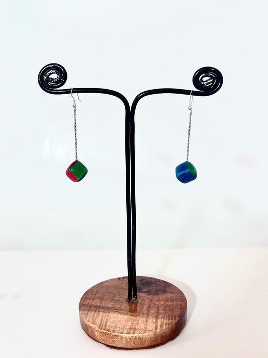 orecchini a forma di cub