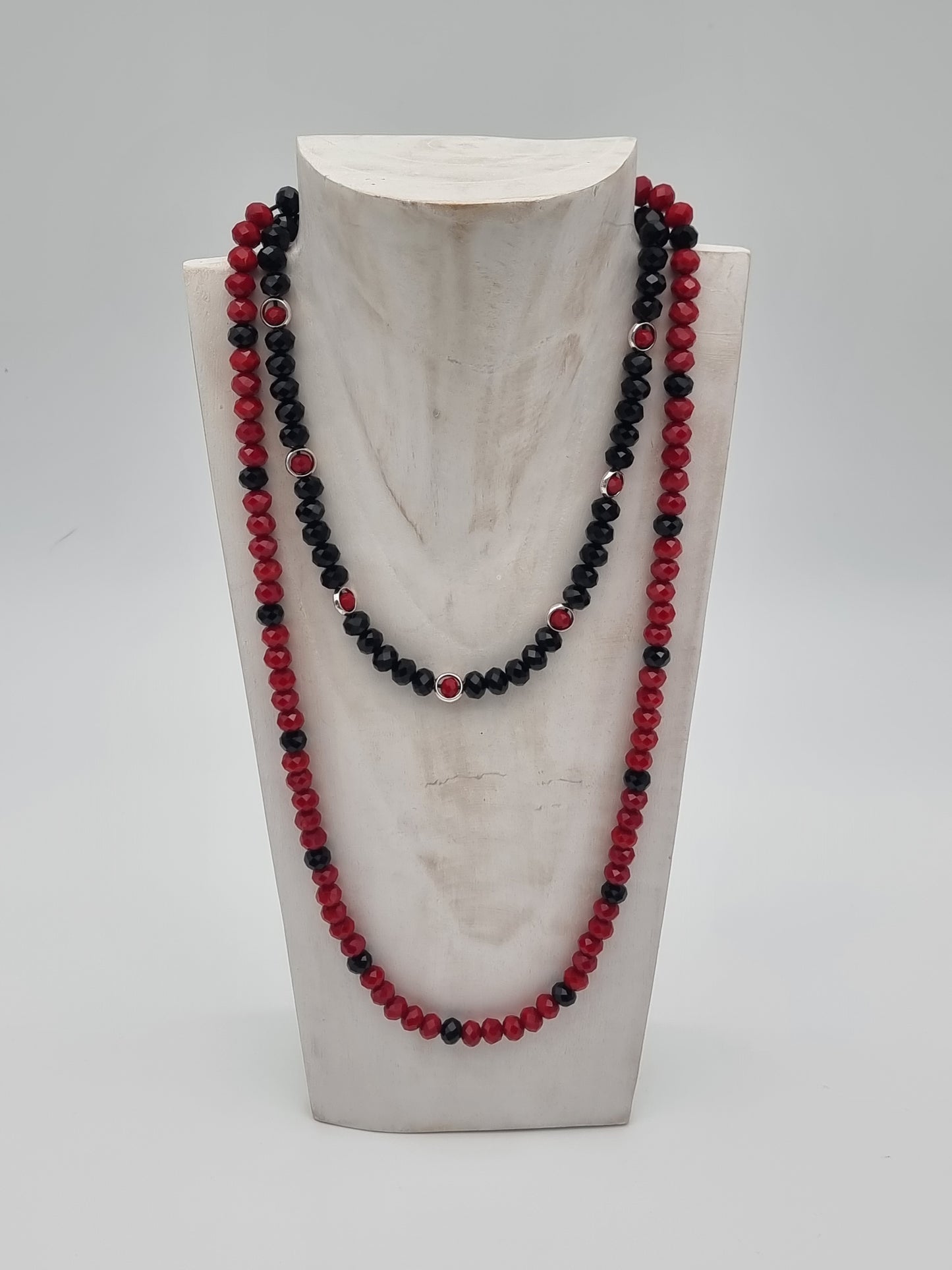 Colana mogano e nero